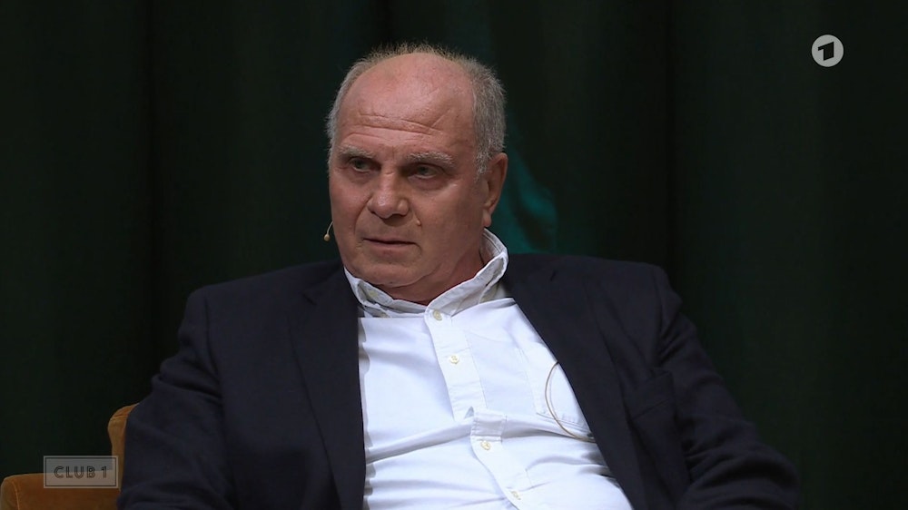 Ex-Bayern-Manager Uli Hoeneß war am Dienstag (9. November 2021) beim ARD-Talk „Club 1“ zu Gast.