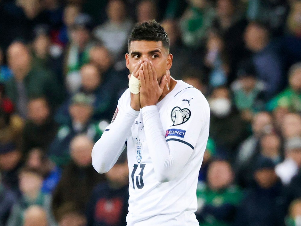 WM-Quali: Emerson aus Italien reagiert entsetzt nach dem 0:0 in Nordirland.