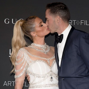Paris Hilton, US-Reality-Star, und ihr Verlobter Carter Reum kommen zur „LACMA Art + Film Gala“ im Los Angeles County Museum of Art.