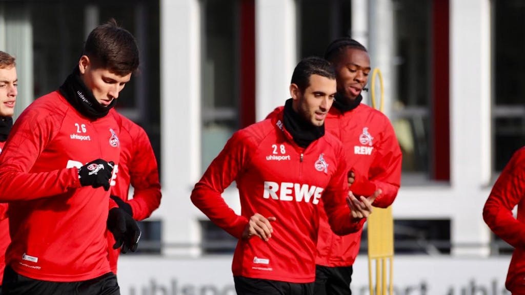 Ellyes Skhiri war am Donnerstag, 18. November 2021, überraschend beim Mannschaftstraining des 1. FC Köln dabei.