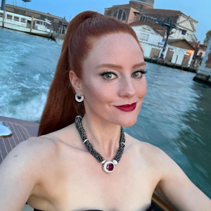Model Barbara Meier in einem glamourösen Look auf einem Instagram-Selfie vom 11. September 2021.
