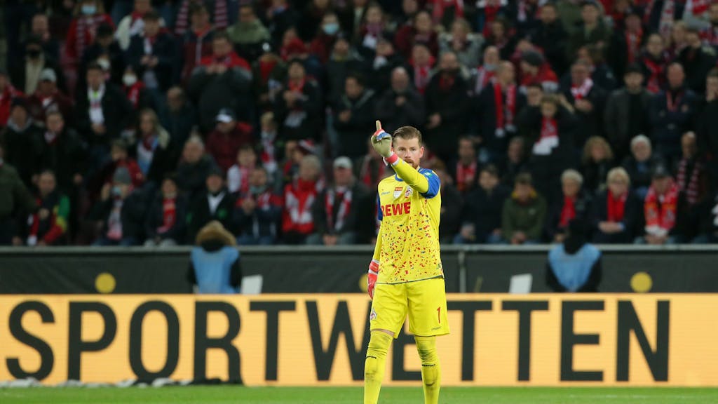 Timo Horn vom 1. FC Köln im Spiel gegen Union Berlin
