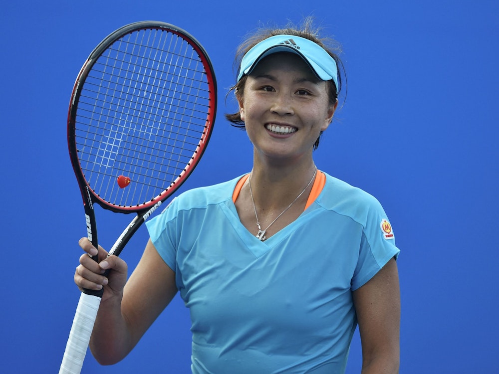 Tennis-Star Peng Shuai feiert ihren Sieg über Daria Kasatkina bei den Australian Open 2017