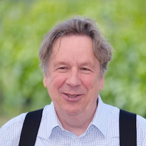 Jörg Kachelmann, Meteorologe und Moderator, spricht am 26. Juni 2021 in Roßbach vor Gästen eines Festaktes.