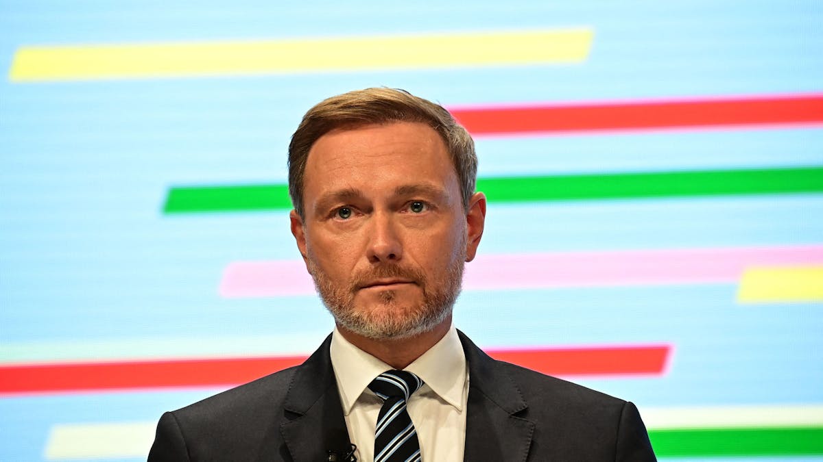 Christian Lindner (FDP) bei der Vorstellung des Koalitionsvertrags am 24. November: Der Vorstand der Partei schlug ihn als Finanzminister vor.