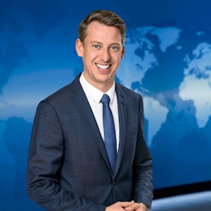 André Schünke sprang am Donnerstagabend spontan als Moderator der Hauptausgabe der "Tagesschau" ein. NDR/Thorsten Jander