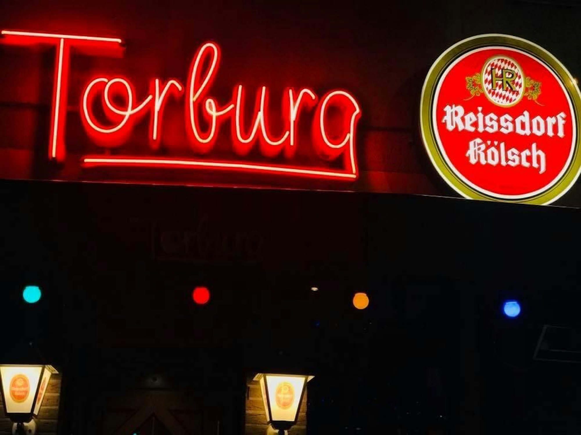 Beleuchtung der Kölner Musikkneipe Torburg am Chlodwigplatz