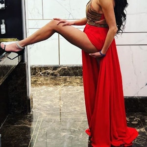 Model Lilly Becker zeigt sich auf einem Foto, das sie am 27. November 2021 auf ihrem Instagram-Profil postete, in heißer Pose. Screenshot zur Berichterstattung erstellt. Foto: Instagram/lillybeckerofficial