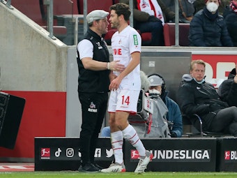 Jonas Hector wird beim Bundesliga-Spiel 1. FC Köln gegen Borussia Mönchengladbach ausgewechselt.