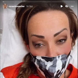 Cora Schumacher meldete sich aus dem Krankenhaus bei ihren Fans.