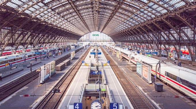 Der Kölner Hauptbahnhof am 1. April 2020 während der Corona-Krise