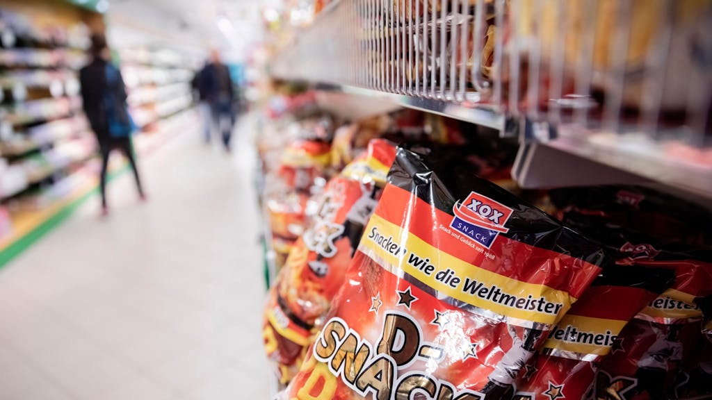 Der Lebensmittelhersteller erdbär GmbH ruft einen beliebten Brezel-Snack zurück. In der Verpackung könnten sich Draht-Stücke befinden.&nbsp;