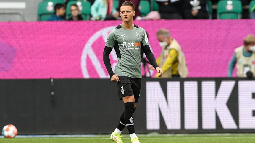 Hannes Wolf von Borussia Mönchengladbach, hier am 2. Oktober 2021, beim Bundesligaspiel seines Teams gegen den VfL Wolfsburg.