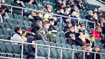 Nur etwas mehr als 10.000 Personen waren bei Borussia Mönchengladbachs 0:6-Klatsche gegen den SC Freiburg am 5. Dezember 2021 im Borussia-Park.