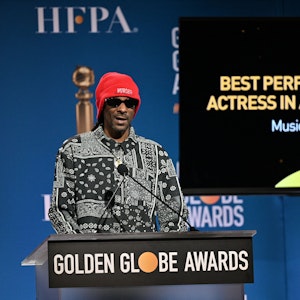 Snoop Dog hat am Montag (23. Dezember) die Nominierten für die 79. Golden Globe Awards 2022 bekannt gegeben.