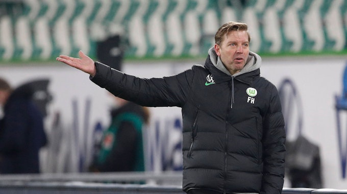 Florian Kohfeldt ,Trainer des VfL Wolfsburg, ist unzufrieden.
