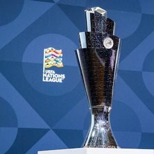 Der Pokal der UEFA Nations League.