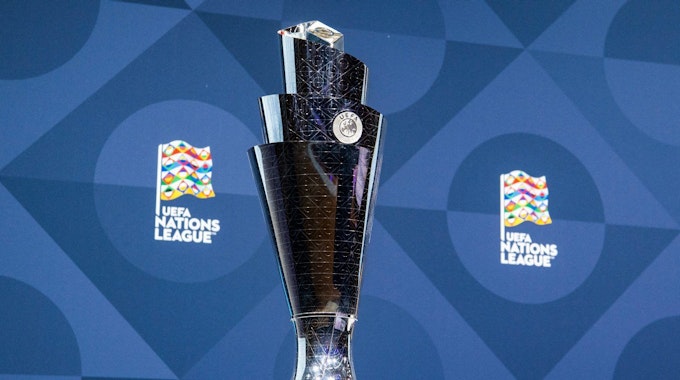 Der Pokal der UEFA Nations League.