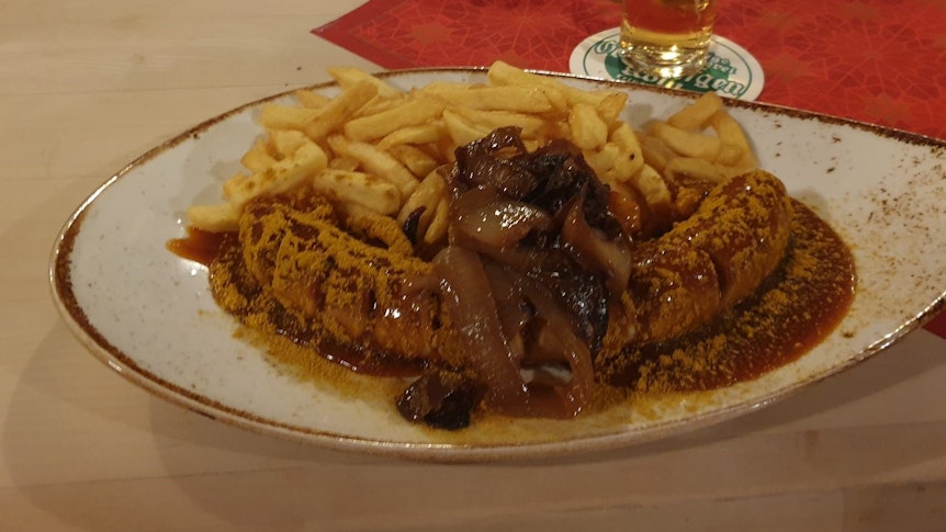 Currywurst von "Em Höttche" in Dellbrück