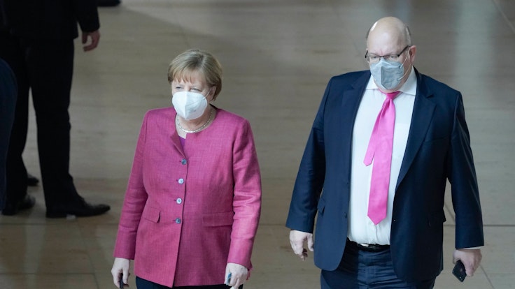 Angela Merkel und Wirtschaftsminister Peter Altmaier.