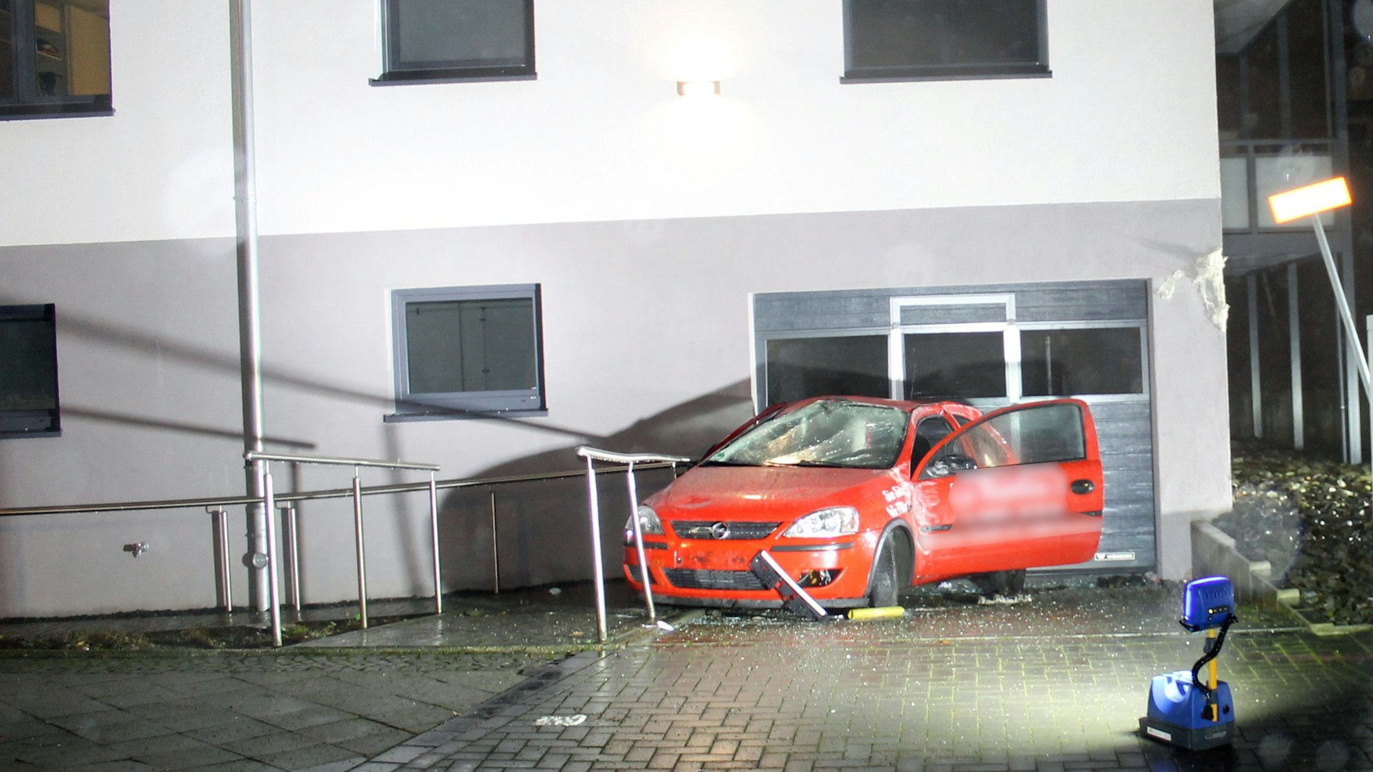 Das verunglückte Pizza-Taxi in Bochum-Eppendorf.