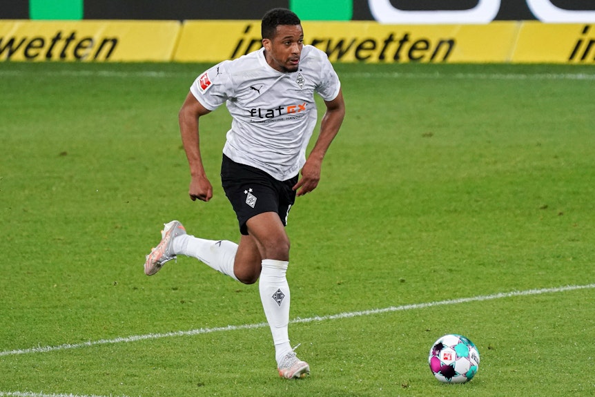 Gladbachs Alassane Plea am 21.April 2021 beim Auswärtsspiel in Hoffenheim.