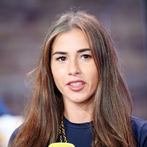 Die Sängerin Sarah Engels steht beim 25. RTL Spendenmarathon im Studio. Das Bild wurde am 20. November 2020 aufgenommen.