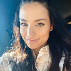 Amira Pocher ist bei Let's Dance 2022 dabei. Das Selfie hat sie im Juli 2020 auf ihrem Instagram-Account hochgeladen.
