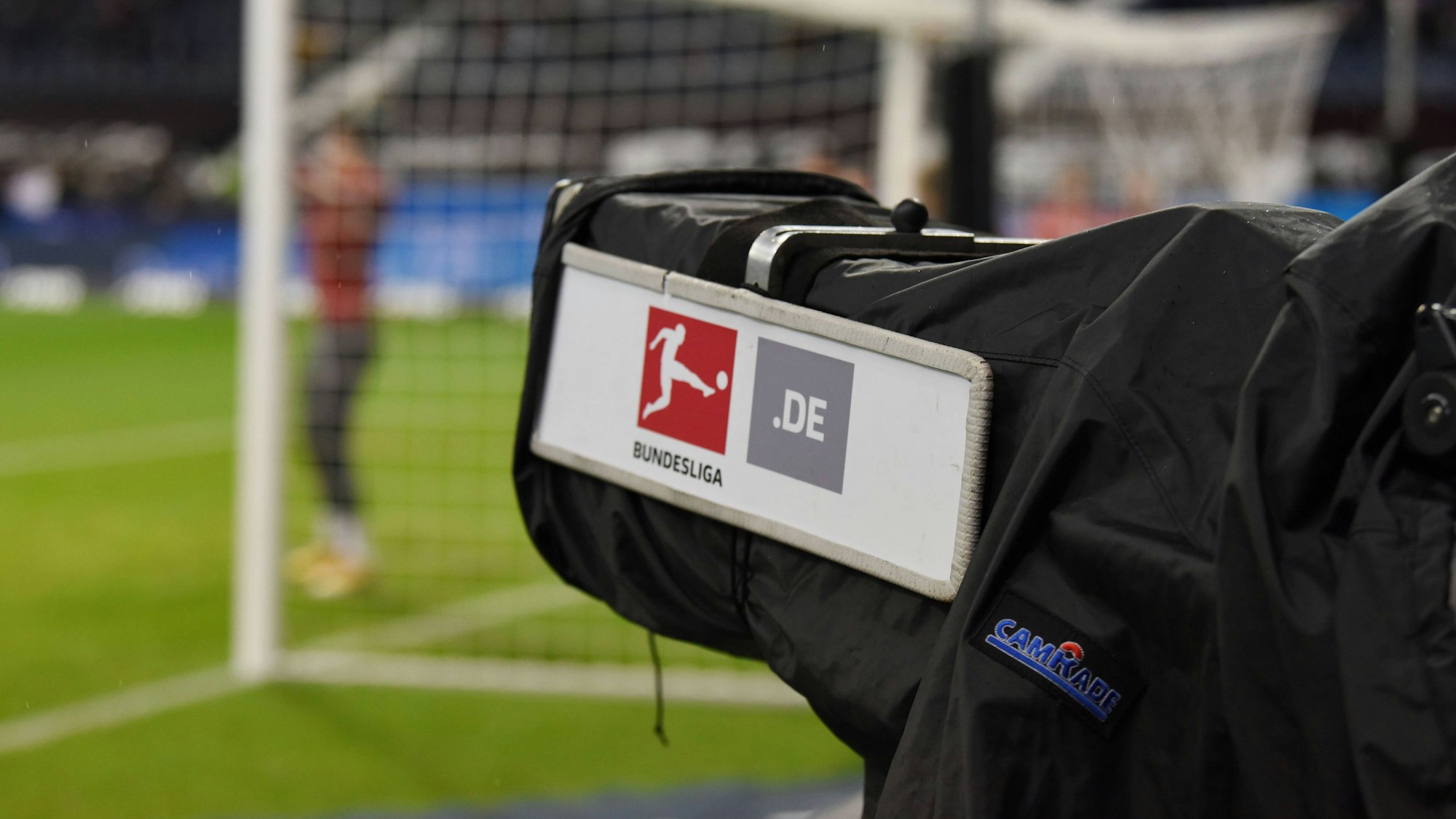 Eine TV-Kamera im Stadion von Eintracht Frankfurt