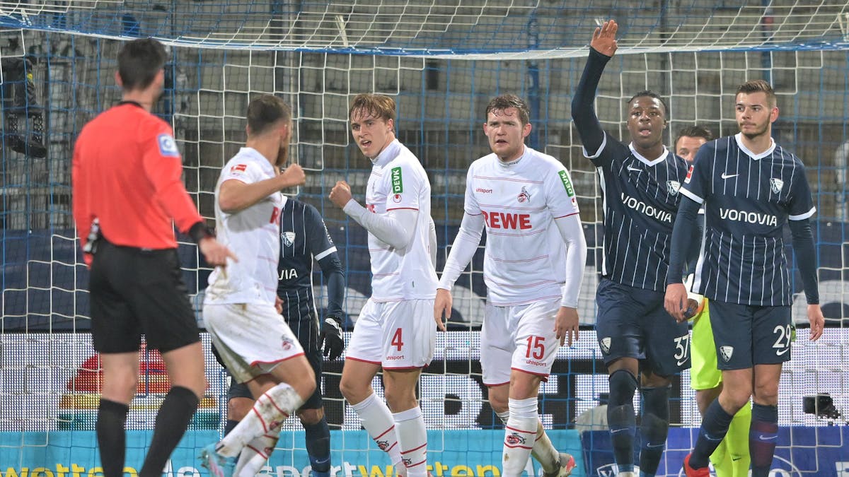 Timo Hübers jubelt für den 1. FC Köln gegen den VfL Bochum.