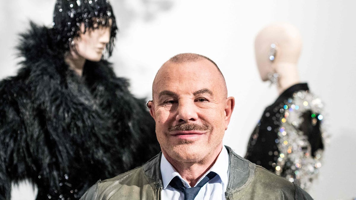 Modeschöpfer Thierry Mugler starb unerwartet im Alter von 73 Jahren. Das Foto zeigt ihn im Jahr 2019.