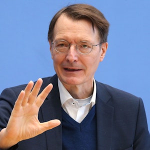 Karl Lauterbach fällt für den ARD-Talk bei Maischberger aus.