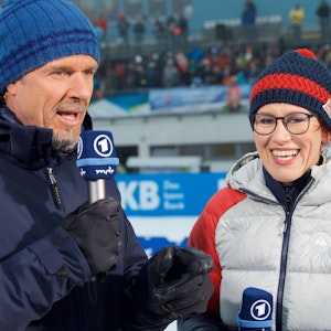 Michael Antwerpes und Kati Wilhelm am ARD-Mikrofon.