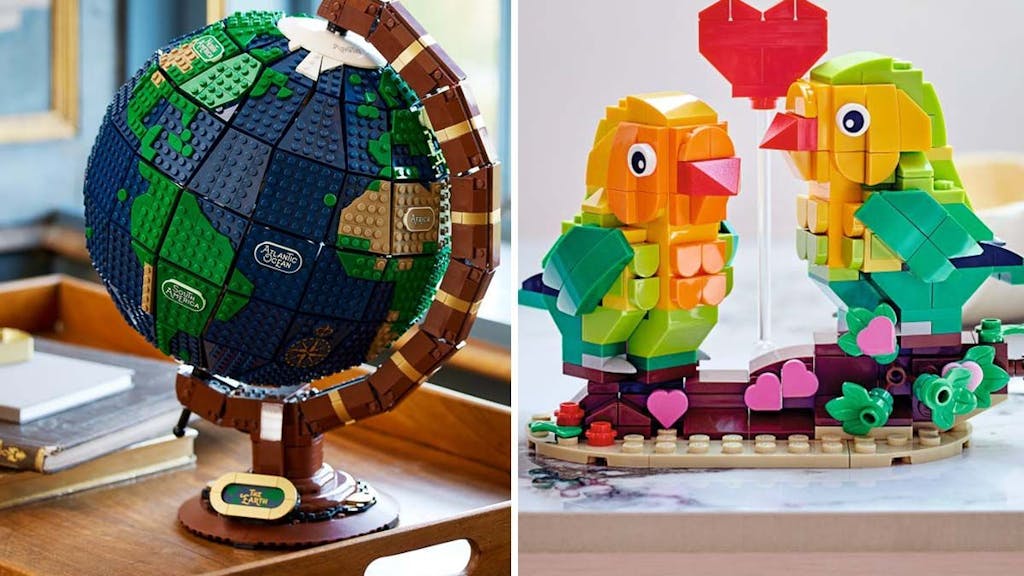 Lego Ideas Globus und Lego Valentins-Turteltauben stehen auf Tisch. Bilder zum Lego Neuheiten Februar 2022 Artikel.