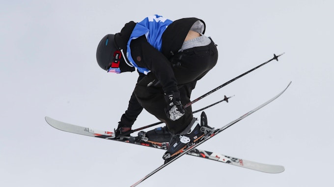 Kim Gubser beim Freeski Slopestyle World Cup der Männer am 27. März 2021