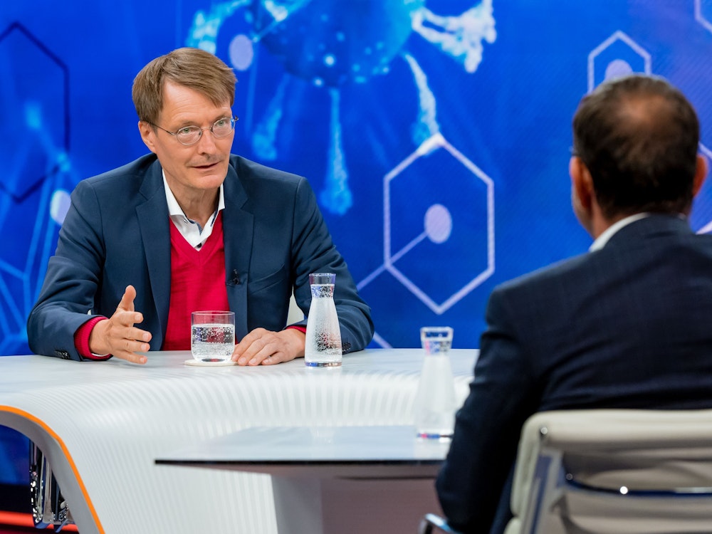 Karl Lauterbach (hier zu Gast 2021 in einer anderen ZDF-Sendung) sorgt mit seinen Aussagen für Wirbel.