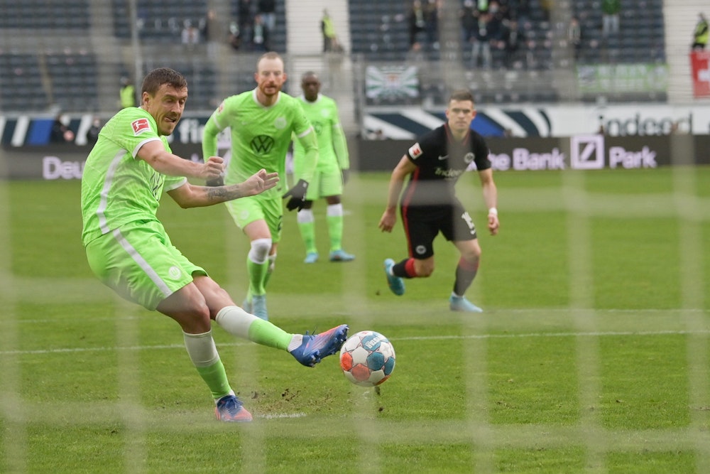 Wolfsburgs Max Kruse macht das 0:1.