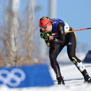 Victoria Carl am 16. Februar 2022 im letzten Staffelfinale der Frauen.
