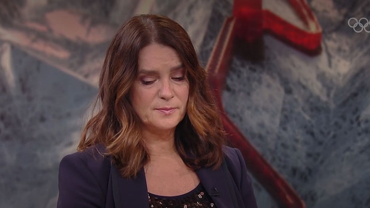 Expertin Katarina Witt weint während der Live-Übertragung in der ARD