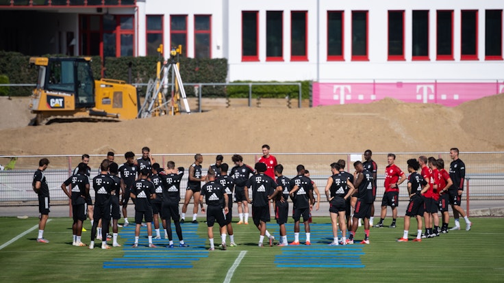 Die Spieler des FC Bayern München beim Training, hier am 28.Juli 2020.