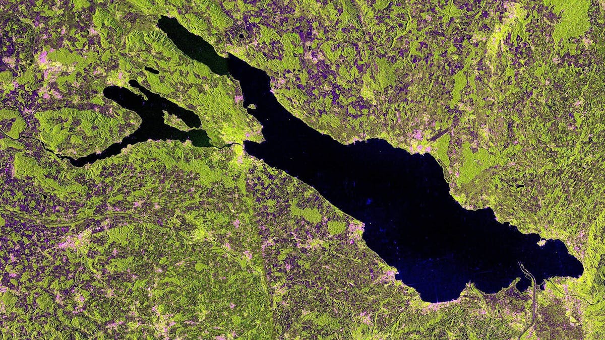 Bodensee aus der Satellitenperspektive. Landesumweltämter arbeiten in zwei Leuchtturmprojekten mit Copernicus-Daten Sa­tel­li­ten im Ein­satz für den Um­welt­schutz Credit: ESA