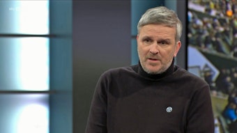 Sky-Experte Dietmar Hamann am 26. Februar 2022 im Studio des Bezahl-Senders.