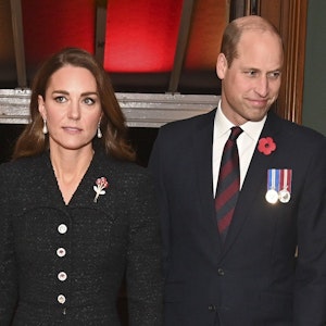 Prinz William, Herzog von Cambridge, und Kate, Herzogin von Cambridge, hier beim jährlichen Royal British Legion Festival of Remembrance in der Royal Albert Hall im November 2021, haben sich mit einem sehr persönlichen Statement zum Krieg in der Ukraine geäußert.