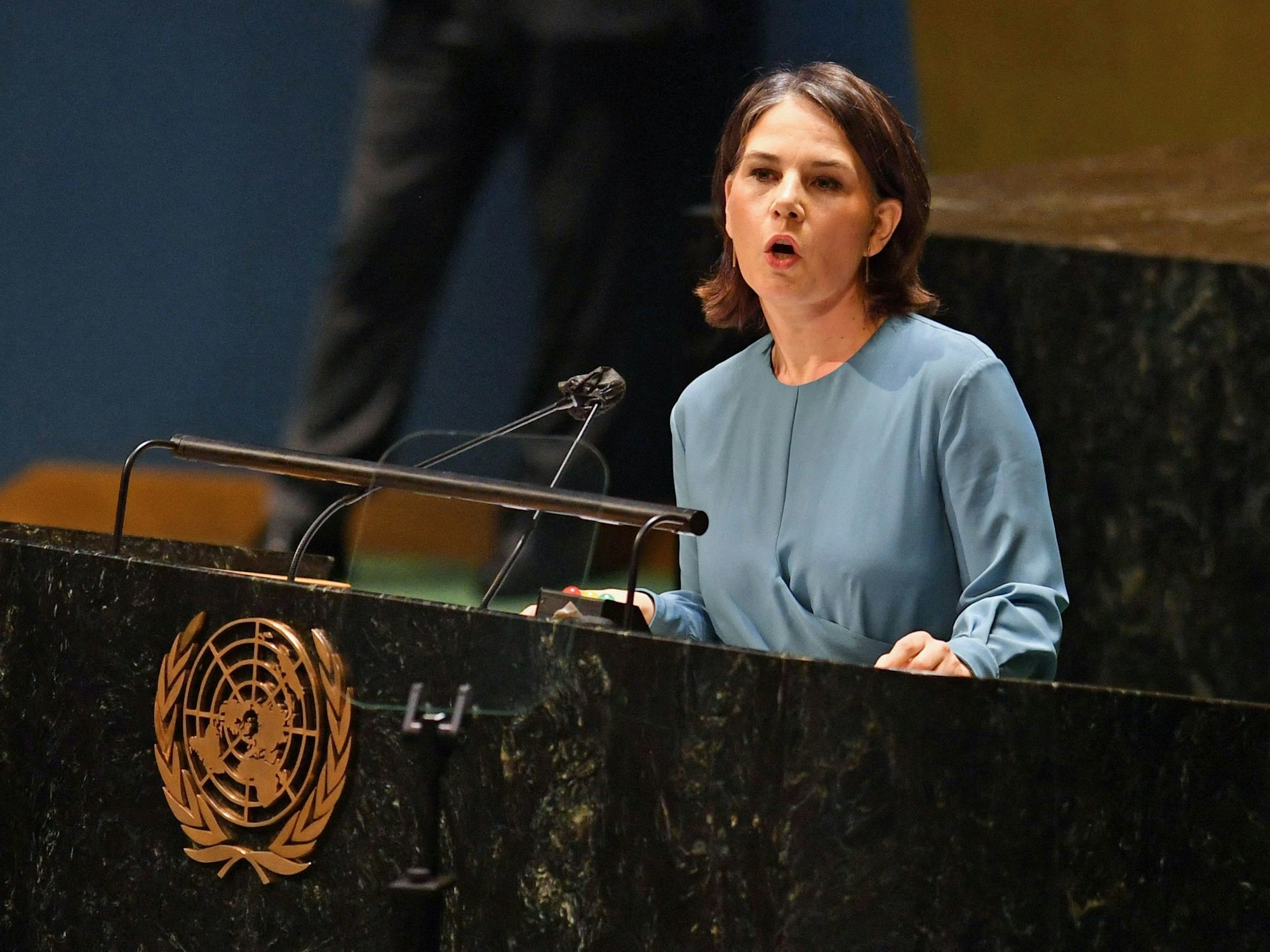 Annalena Baerbock bei der UN-Dringlichkeitssitzung am Dienstag (1. März 2022). Die Bundesaußenministerin beeindruckte und entlarvte die russische Kriegstreiberei vollumfänglich.
