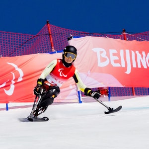 Anna-Lena Forster aus Deutschland bei den Paralympics 2022 in Peking in Aktion.