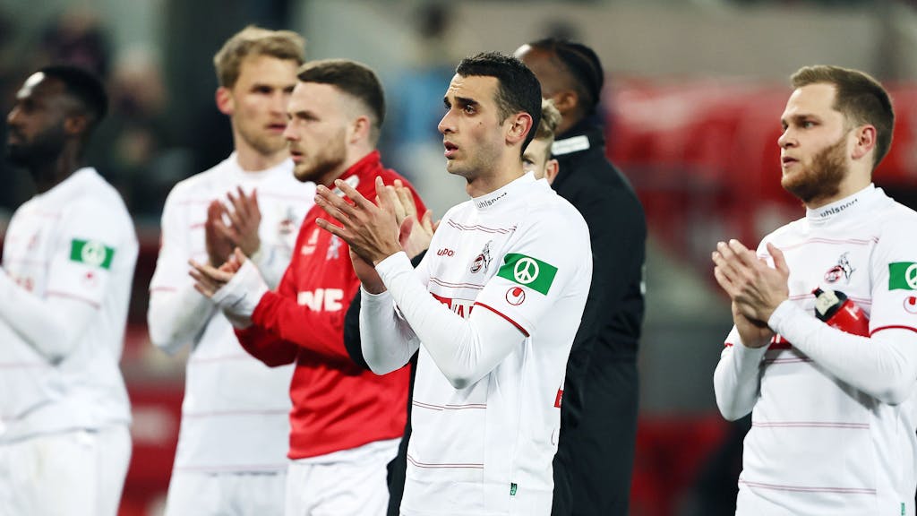 Ellyes Skhiri, Benno Schmitz und Jannes Horn nach der Niederlage gegen Hoffenheim