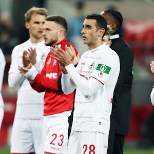 Ellyes Skhiri, Benno Schmitz und Jannes Horn nach der Niederlage gegen Hoffenheim