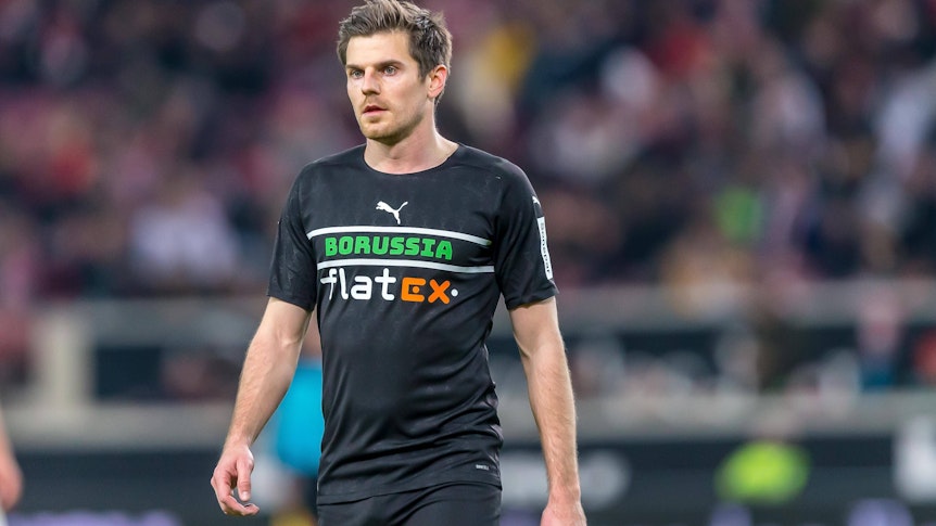 Betrübte Blicke in Stuttgart: Jonas Hofmann von Borussia Mönchengladbach verlor mit seinem Team am Samstagabend (5. März 2022) 2:3 beim VfB.