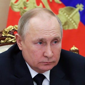 Wladimir Putin während einer Regierungserklärung.