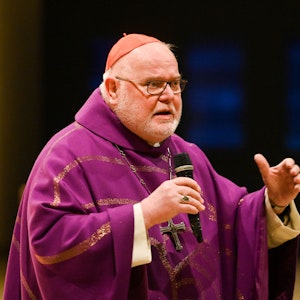 Der Münchner Erzbischof, Kardinal Reinhard Marx, hält in der Paulskirche einen Queer-Gottesdienst.